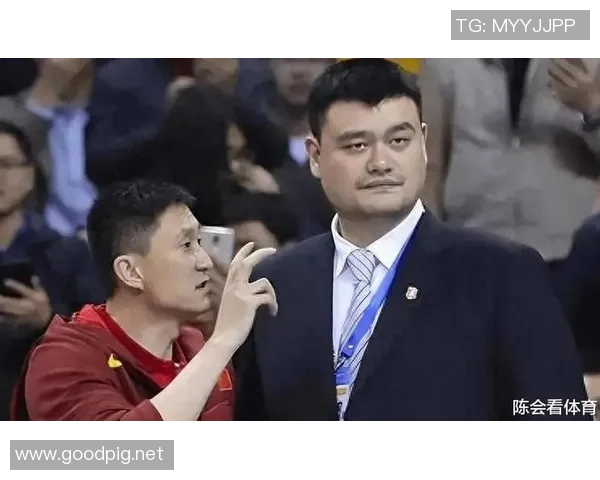 姚明重返CBA引发热议球迷期待新赛季精彩表现与发展方向
