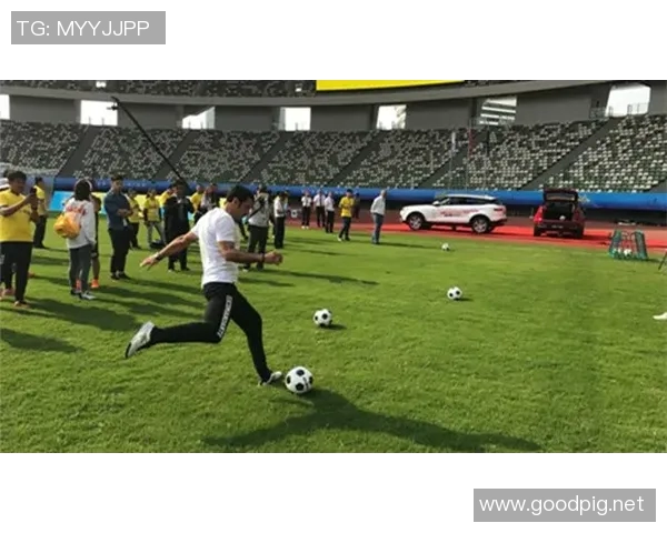 中国足球明星在美国的崛起与挑战探索中美足球文化的碰撞与融合